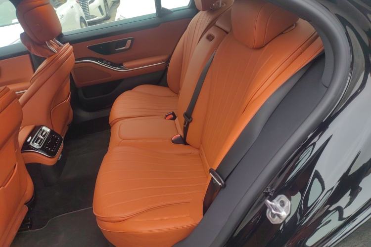 Used Mercedes-Benz S-Class 2024 Restyled S 400 L Business Version Left Rear Seat