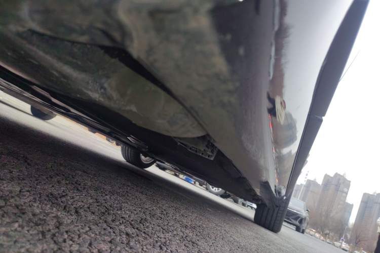 Used Mercedes-Benz S-Class 2024 Restyled S 400 L Business Version Left Side Sill