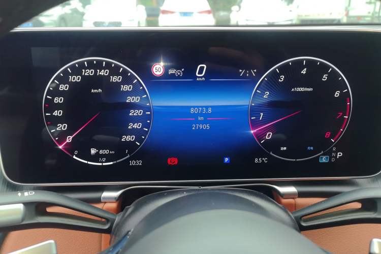 Used Mercedes-Benz S-Class 2024 S 400 L Business Model Odometer Close Up