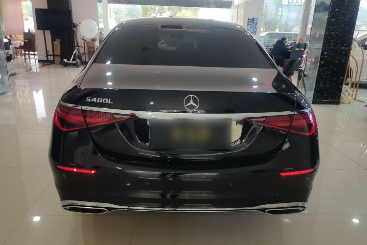 Used Mercedes-Benz S-Class 2024 S 400 L Luxury Model Rear