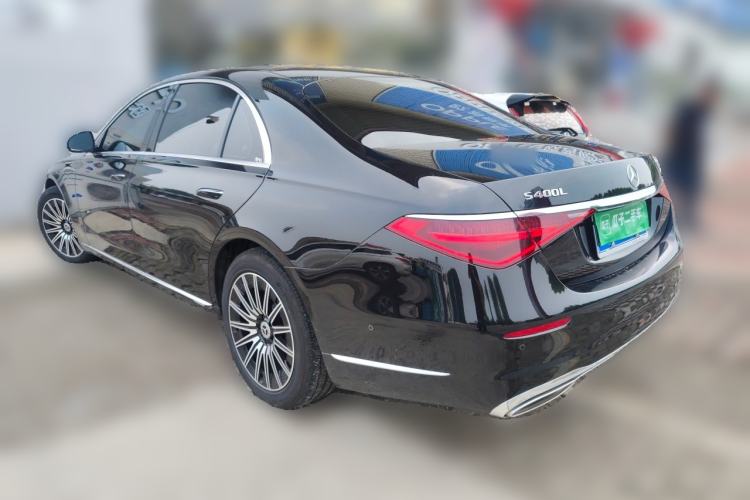 Used Mercedes-Benz S-Class 2024 Restyled S 400 L Business Version Rear Left 45 Deg