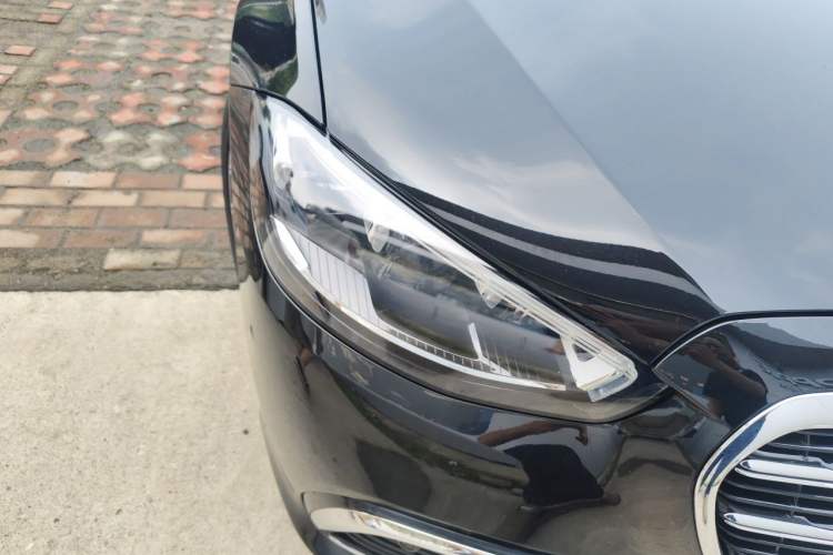 Used Mercedes-Benz S-Class 2024 Restyled S 400 L Business Version Right Front Headlight