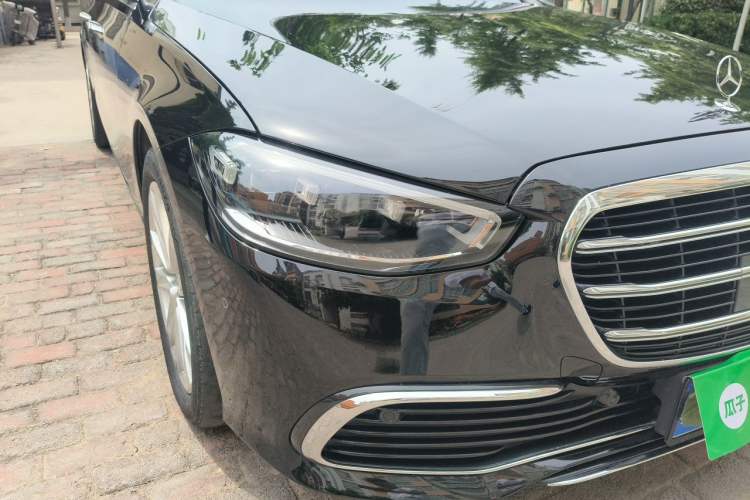 Used Mercedes-Benz S-Class 2024 Restyled S 400 L Business Version Right Front Headlight