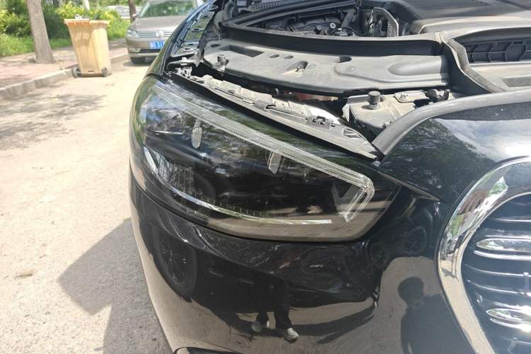 Used Mercedes-Benz S-Class 2024 S 400 L Luxury Model Right Front Headlight