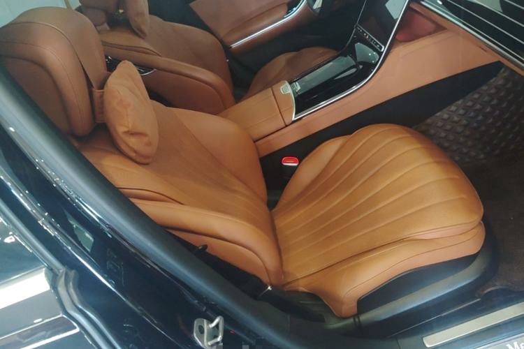 Used Mercedes-Benz S-Class 2024 S 450 L 4MATIC Right Front Seat