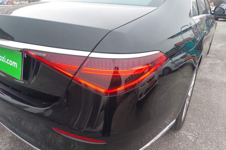 Used Mercedes-Benz S-Class 2024 Restyled S 400 L Business Version Right Rear Taillight