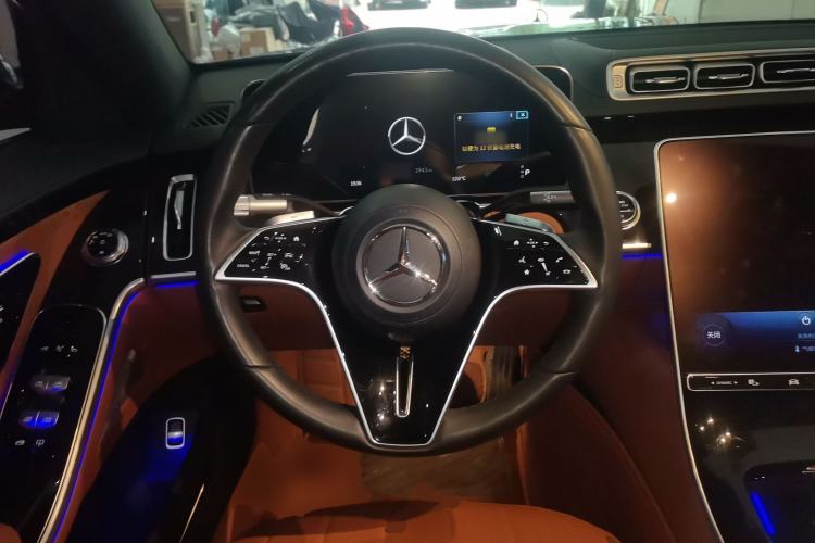Used Mercedes-Benz S-Class 2024 S 400 L Luxury Model Steering Wheel