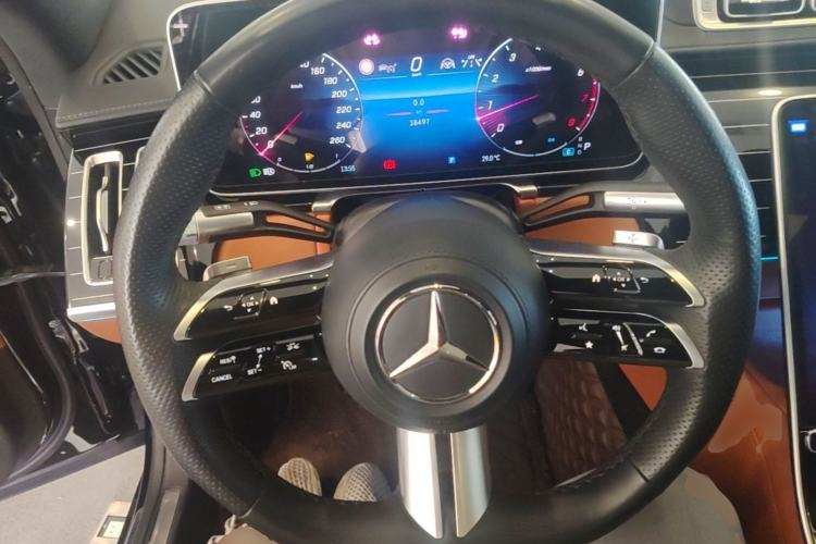 Used Mercedes-Benz S-Class 2024 S 450 L 4MATIC Steering Wheel