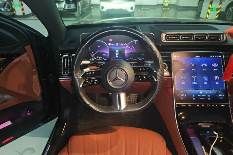 Used Mercedes-Benz S-Class 2024 S 450 L 4MATIC Steering Wheel