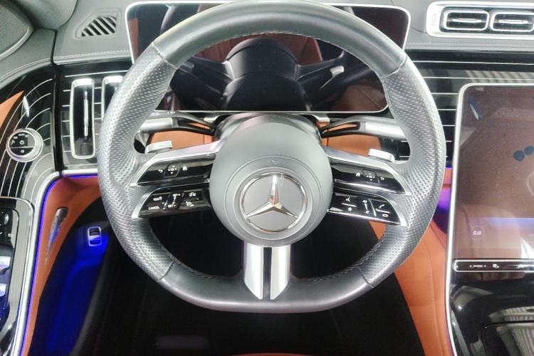 Used Mercedes-Benz S-Class 2024 S 450 L 4MATIC Steering Wheel