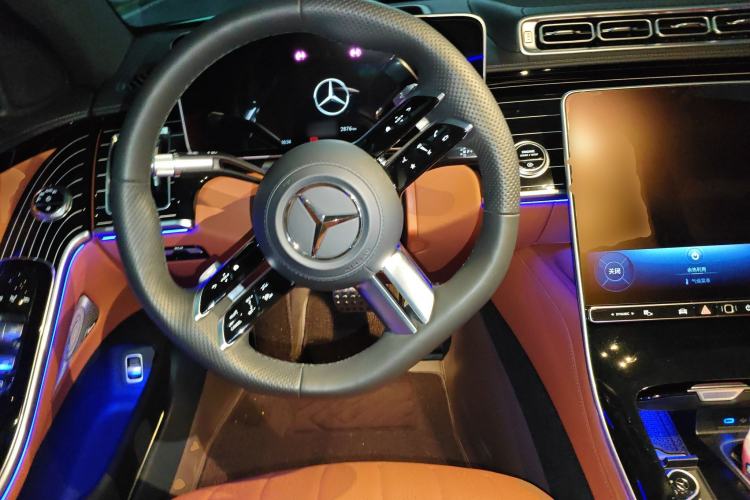 Used Mercedes-Benz S-Class 2024 S 450 L 4MATIC Steering Wheel