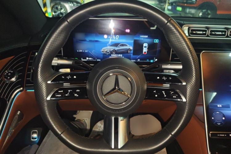 Used Mercedes-Benz S-Class 2024 S 450 L 4MATIC Steering Wheel