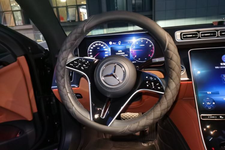 Used Mercedes-Benz S-Class 2024 S 400 L Business Model Steering Wheel