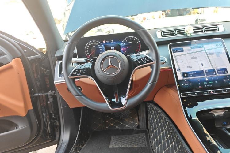 Used Mercedes-Benz S-Class 2024 Restyled S 400 L Business Version Steering Wheel