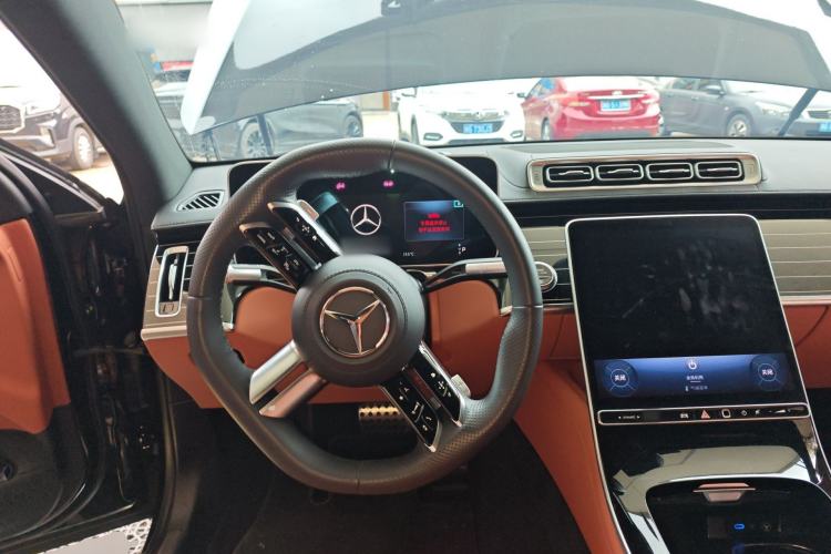 Used Mercedes-Benz S-Class 2024 S 450 L 4MATIC Steering Wheel