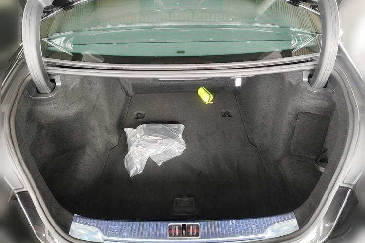 Used Mercedes-Benz S-Class 2024 S 450 L 4MATIC Trunk