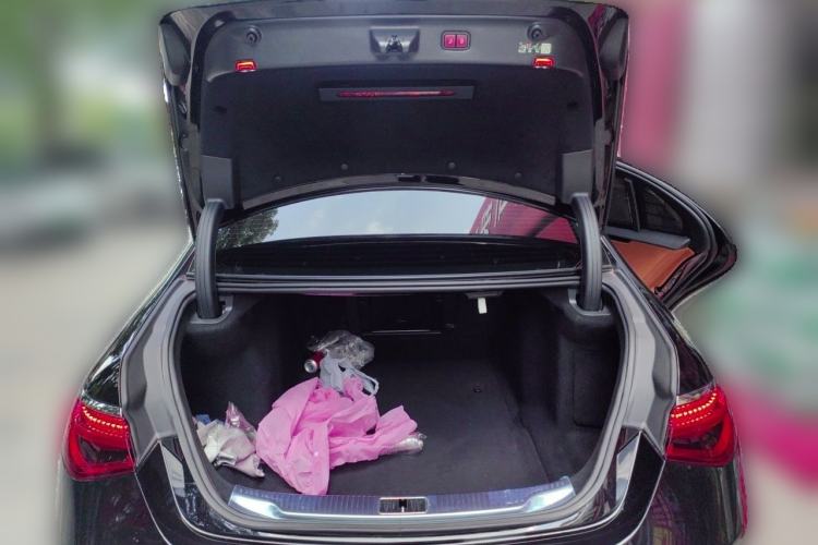 Used Mercedes-Benz S-Class 2024 S 400 L Luxury Model Trunk