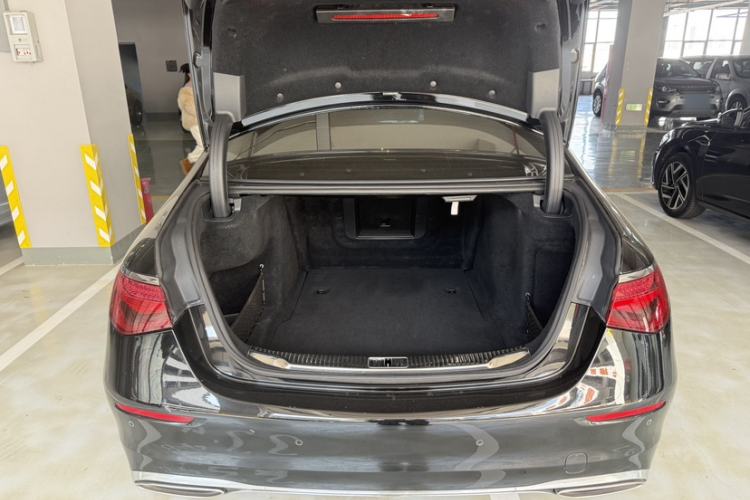 Used Mercedes-Benz S-Class 2024 S 400 L Business Model Trunk