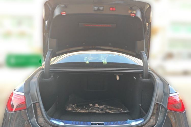 Used Mercedes-Benz S-Class 2024 Restyled S 400 L Business Version Trunk