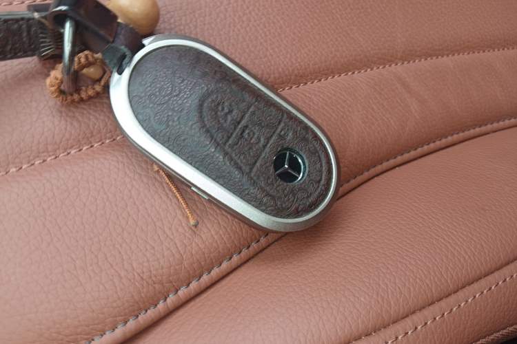 Used Mercedes-Benz S-Class 2024 S 400 L Business Model Vehicle Key