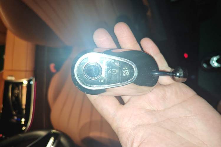 Used Mercedes-Benz S-Class 2024 S 400 L Business Model Vehicle Key