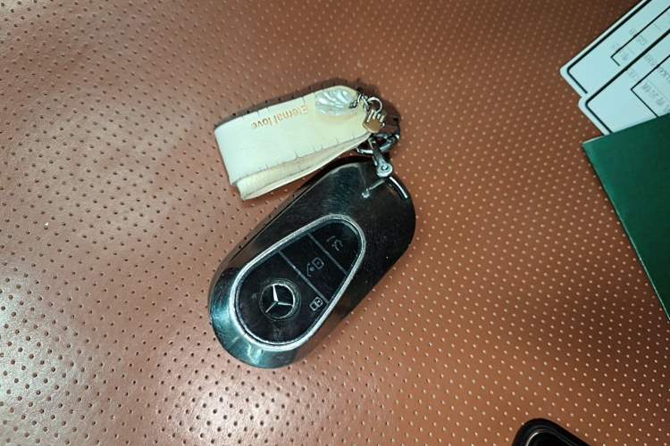 Used Mercedes-Benz S-Class 2024 S 400 L Business Model Vehicle Key
