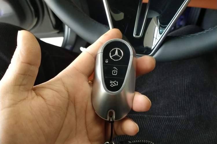 Used Mercedes-Benz S-Class 2024 Restyled S 400 L Business Version Vehicle Key