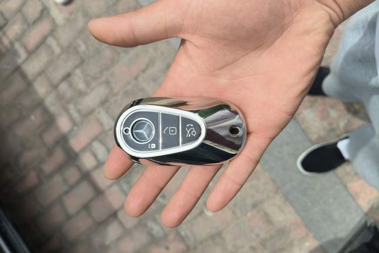 Used Mercedes-Benz S-Class 2024 Restyled S 400 L Business Version Vehicle Key