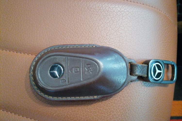 Used Mercedes-Benz S-Class 2024 S 400 L Business Model Vehicle Key