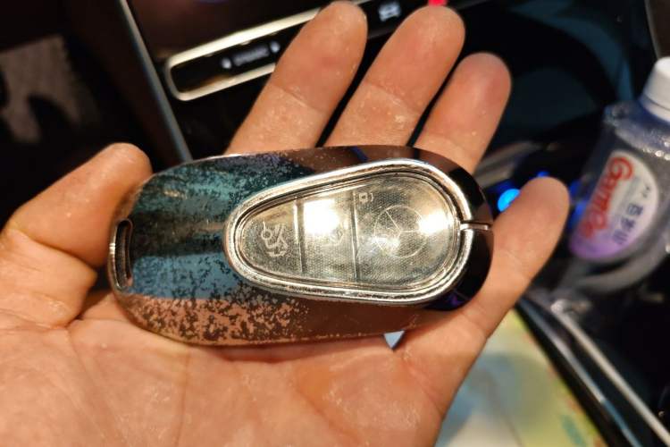 Used Mercedes-Benz S-Class 2024 S 450 L 4MATIC Vehicle Key