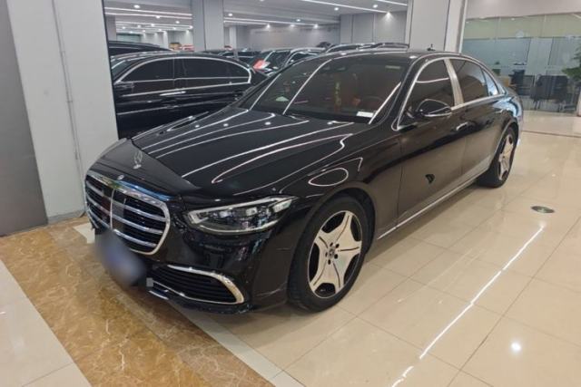 Mercedes-Benz S-Class 2025 S 400 L Business Model مستعملة