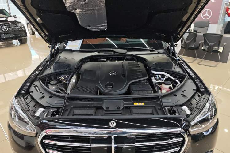 Used Mercedes-Benz S-Class 2025 S 400 L Business Model Engine Bay