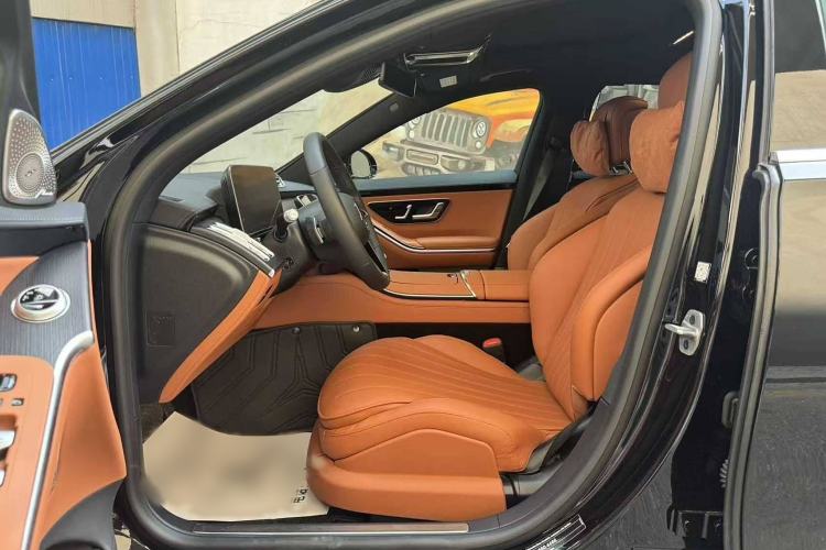 Used Mercedes-Benz S-Class 2025 S 400 L Business Model Interior 5