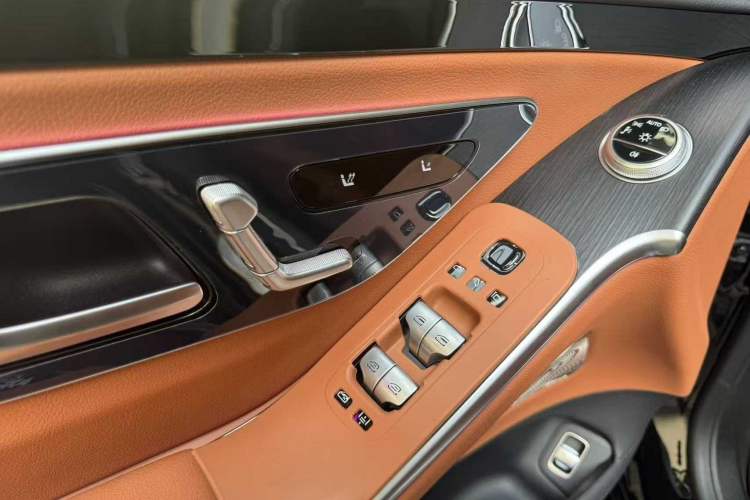 Used Mercedes-Benz S-Class 2025 S 400 L Business Model Interior 8