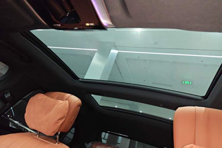 Used Mercedes-Benz S-Class 2026 S 400 L Special Edition Headliner