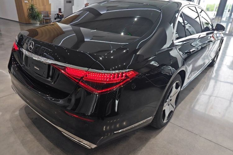 Used Mercedes-Benz S-Class 2026 S 400 L Special Edition Rear Right 45 Deg