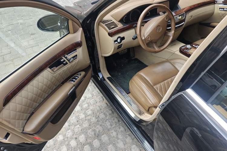 Used Mercedes-Benz S-Class AMG 2007 AMG S 65 Driver Seat