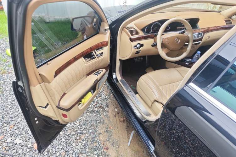Used Mercedes-Benz S-Class AMG 2007 AMG S 65 Driver Seat