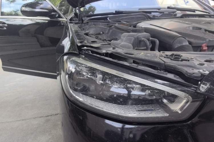 Used Mercedes-Benz S-Class AMG 2007 AMG S 65 Right Front Headlight