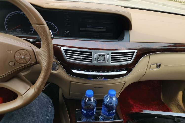 Used Mercedes-Benz S-Class AMG 2010 AMG S 65 Audio And AC Panel