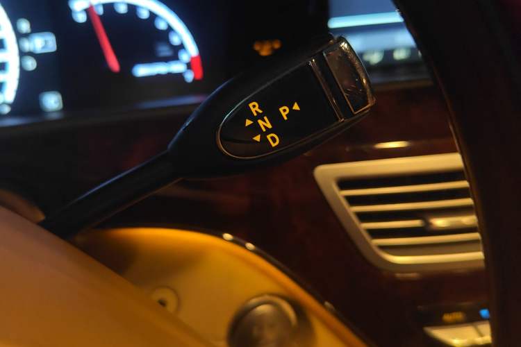 Used Mercedes-Benz S-Class AMG 2010 AMG S 65 Gear Lever