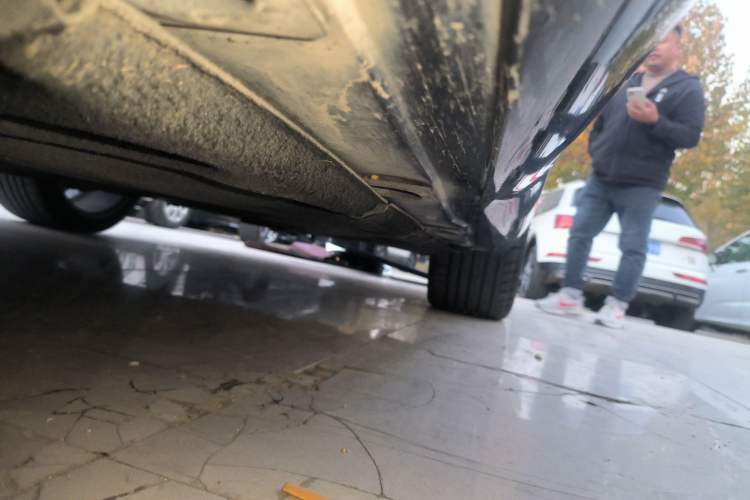 Used Mercedes-Benz S-Class AMG 2010 AMG S 65 Left Side Sill