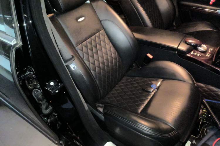 Used Mercedes-Benz S-Class AMG 2010 AMG S 65 Right Front Seat