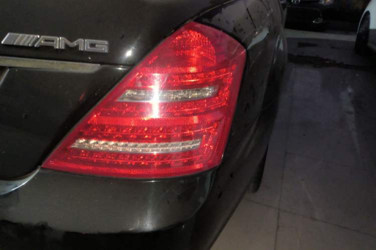 Used Mercedes-Benz S-Class AMG 2010 AMG S 65 Right Rear Taillight