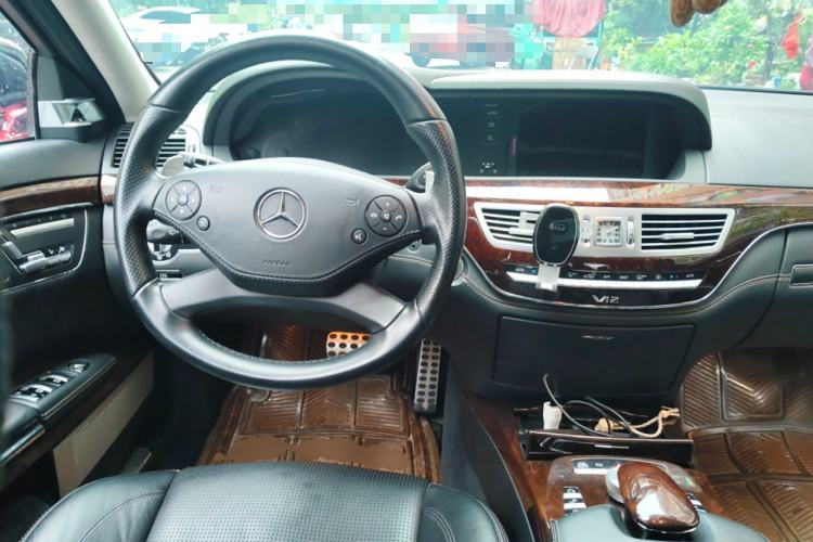 Used Mercedes-Benz S-Class AMG 2010 AMG S 65 Steering Wheel
