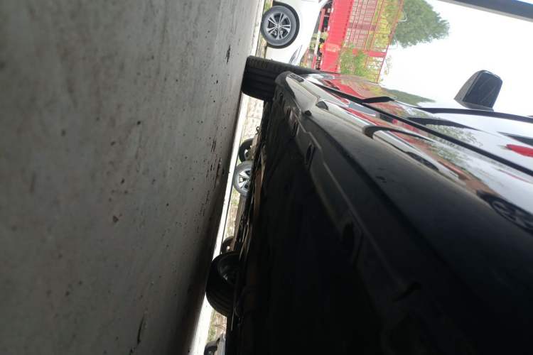 Used Mercedes-Benz S-Class AMG 2013 AMG S 65 L Grand Edition Chassis Rear Left