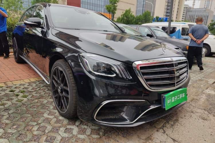 Used Mercedes-Benz S-Class AMG 2014 AMG S 63 L 4MATIC Front Right 45 Deg
