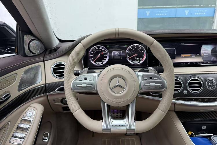 Used Mercedes-Benz S-Class AMG 2014 AMG S 63 L 4MATIC Interior 2