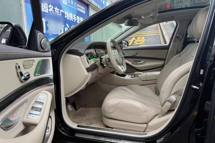 Used Mercedes-Benz S-Class AMG 2014 AMG S 63 L 4MATIC Interior 4