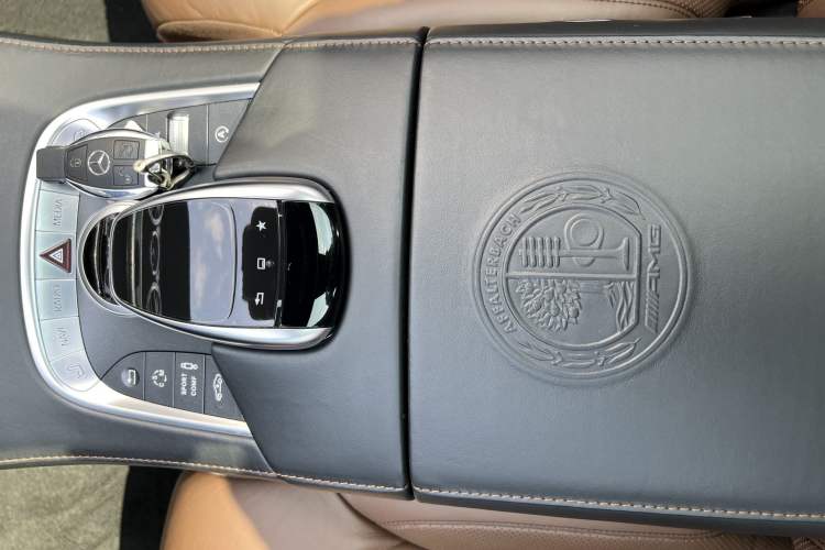 Used Mercedes-Benz S-Class AMG 2014 AMG S 63 L 4MATIC Interior 7